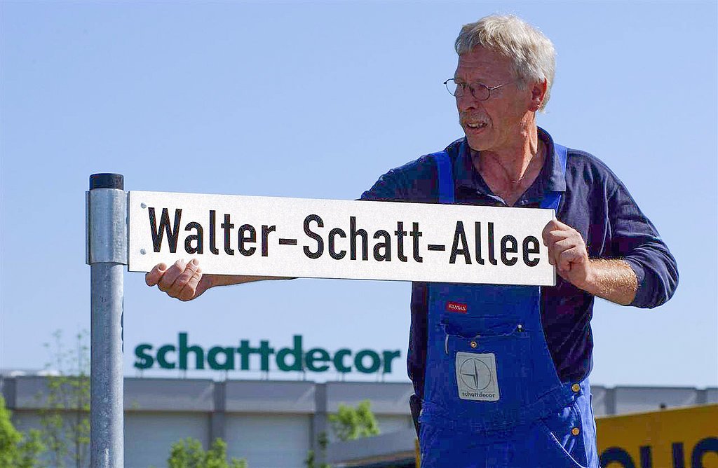 Thansau_HerzvonSchattdecor_02.jpg Thansau_HerzvonSchattdecor_02.jpg