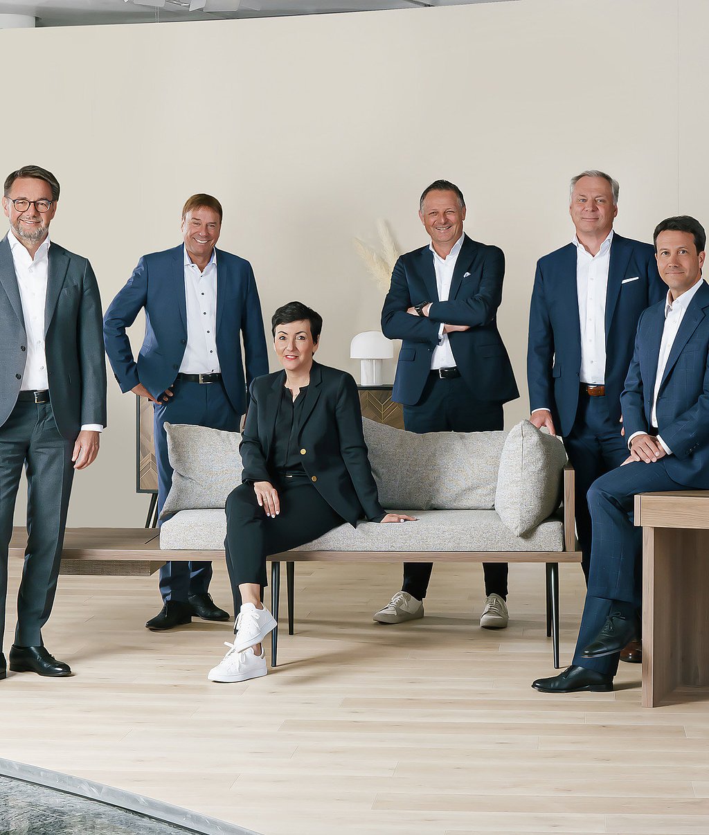 Schattdecor_Vorstandsfoto_Totale.jpg