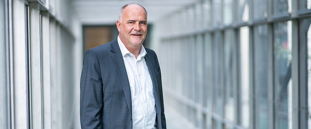 Markus Höhn bei Schattdecor